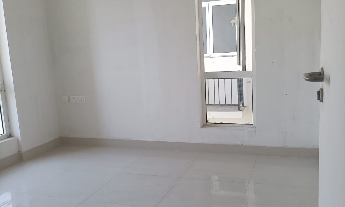 WhatsApp Image 2026-04-17 at 12.18.11 PM